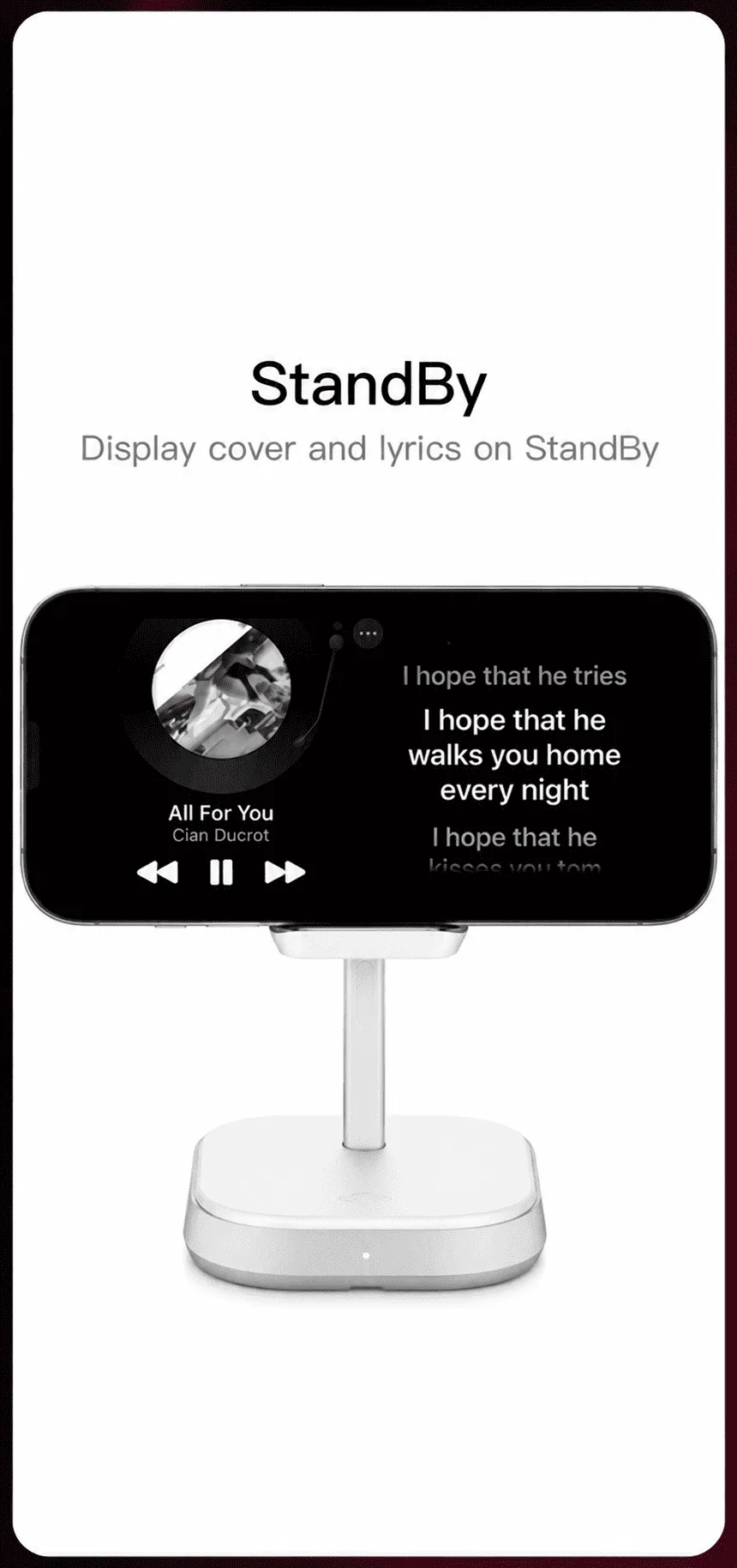 Lyrics in StandBy on a MagSafe stand